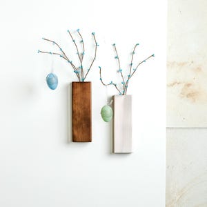 Pine wood wall vase, wood wall pockets, faux flower holder, decorative dried flower vase, botanical home decor, handcrafted minimalist vase