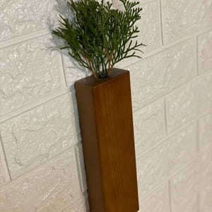 Flower hanging wood vase, dried flowers wooden wall planter, handcrafted wall plant holder, faux plant vase, modern wall decor, plants vase