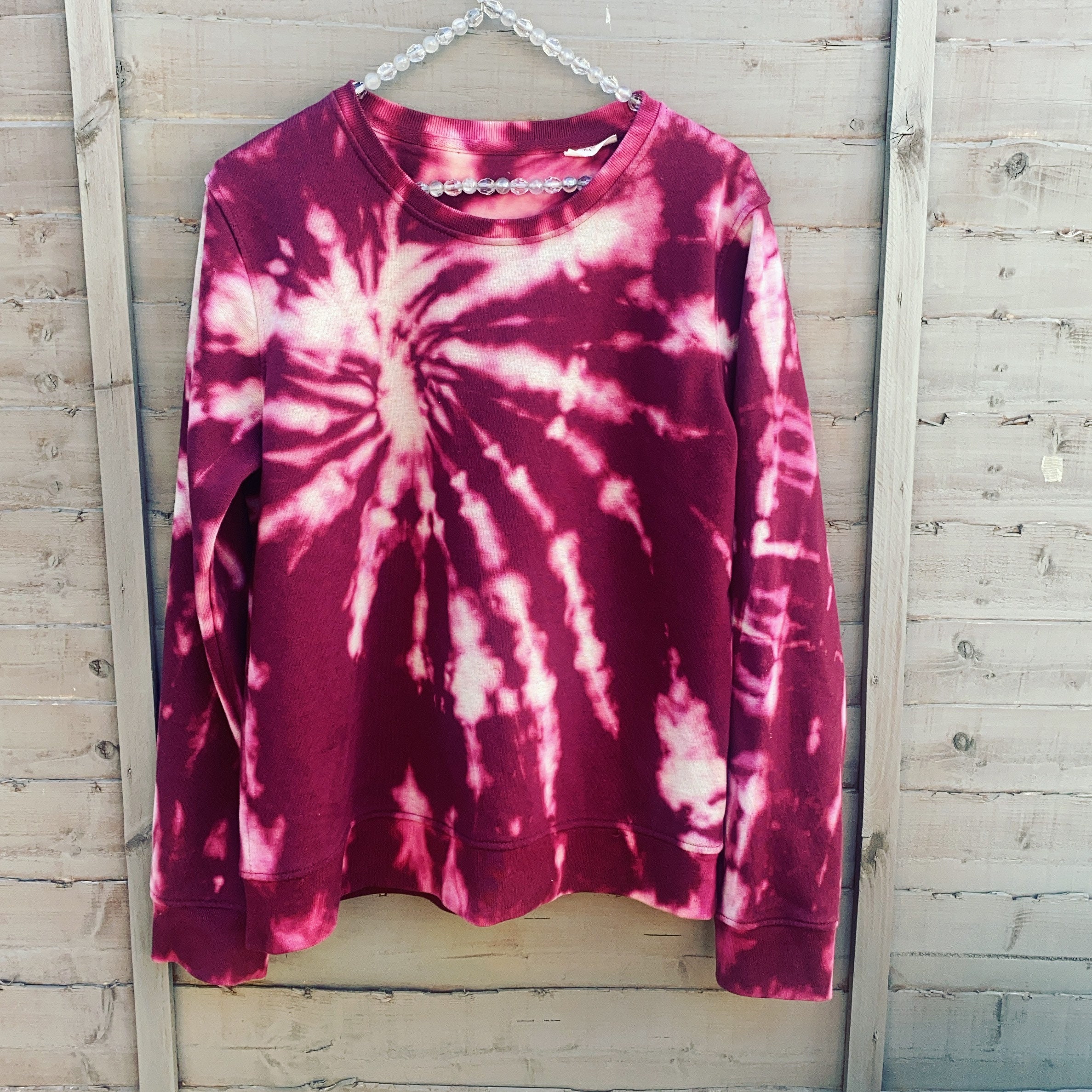 Finn wolfhard tie dye cheap sweatshirt