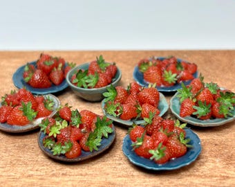 Aardbeienbord op schaal 1:12