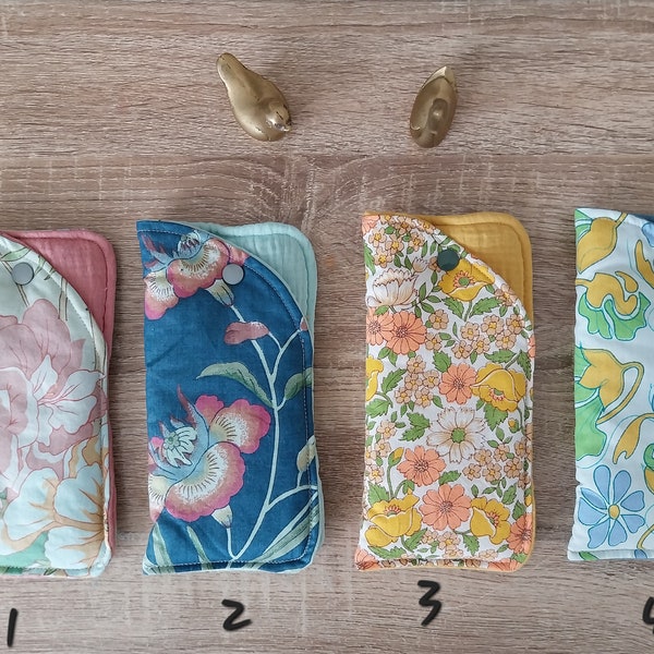 étuis à lunette molletonnés, pochettes à lunettes, fleuri, vintage, enfant, idée cadeau, anniversaire