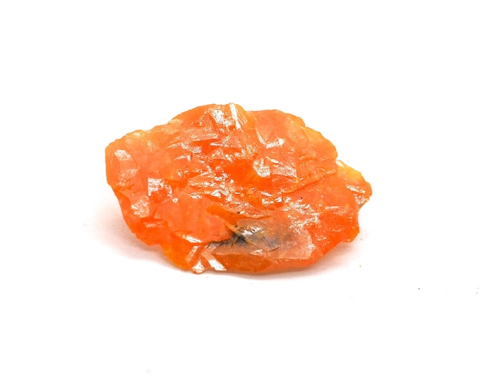 Pure Wulfenite leaf 20mm x 16mm - 1 gram