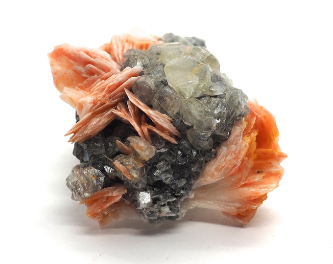 Cerussite Barite 50 mm x 40 mm - 81 grams
