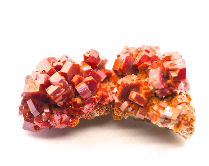 Vanadinite Crystals on matrix 60 mm x 55 mm x 30 mm (96 grams)