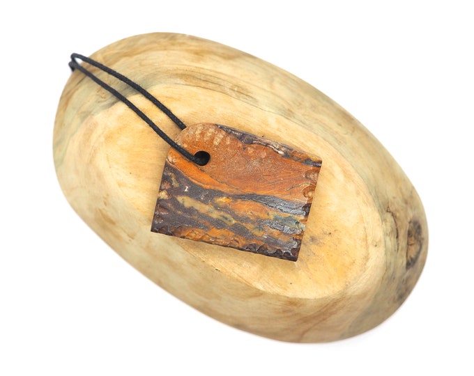 Handmade stone pendant/necklace