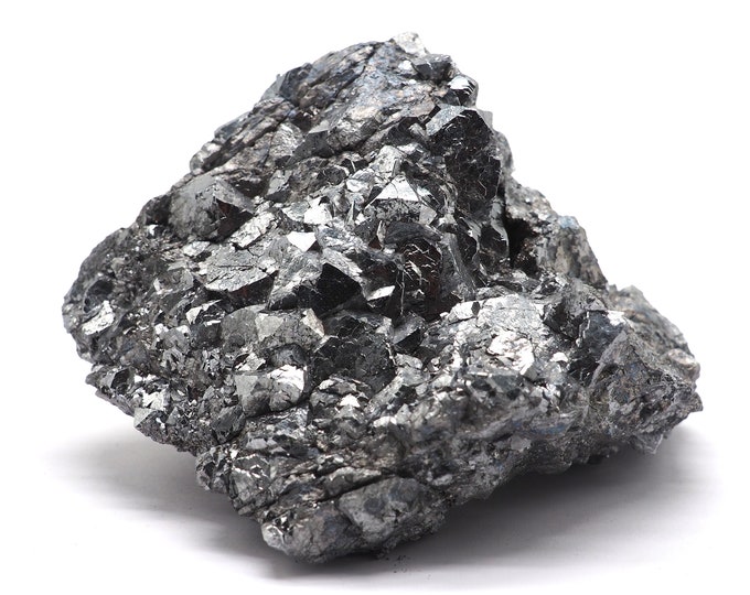 Skuterudite 105mm x 85mm (940gram). Rare! Heavy piece, good quality. Ethically sourced fair trade. Cluster of skuterudite.