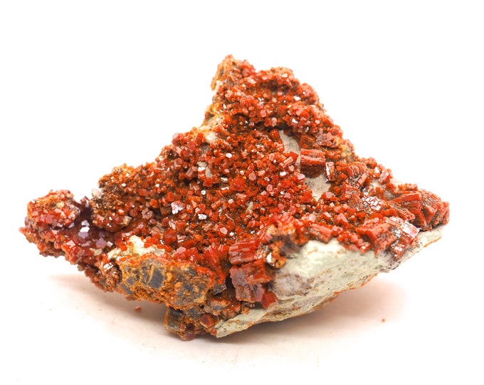 Vanadinite Crystals on matrix 75 mm x 50 mm x 25 mm (101 grams)