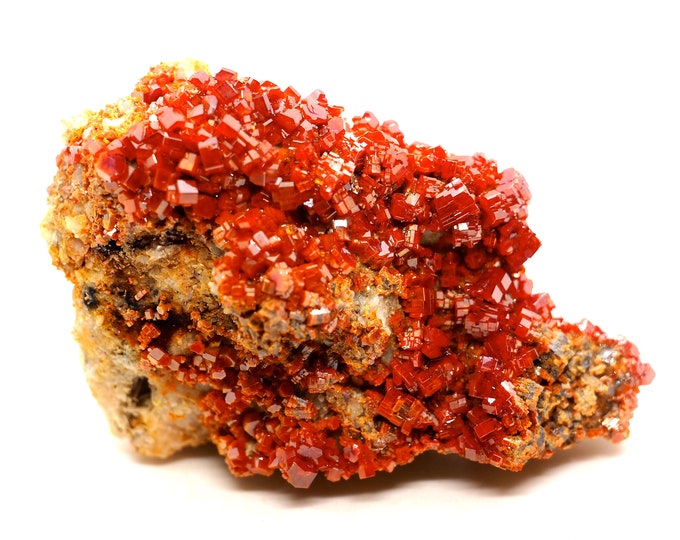 Vanadinite Crystals on matrix 70 mm x 45 mm x 30 mm (143 grams)