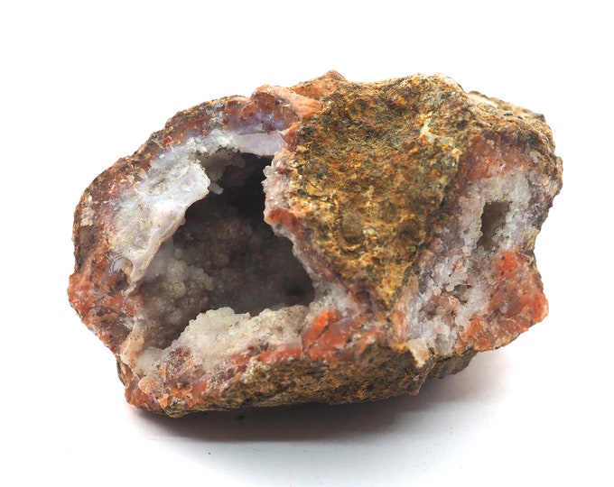 Calcite geode 70mm x 45mm (121 grams)