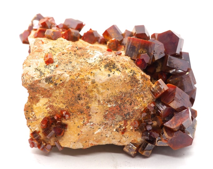 Vanadinite 85mm x 55mm (281 grams)