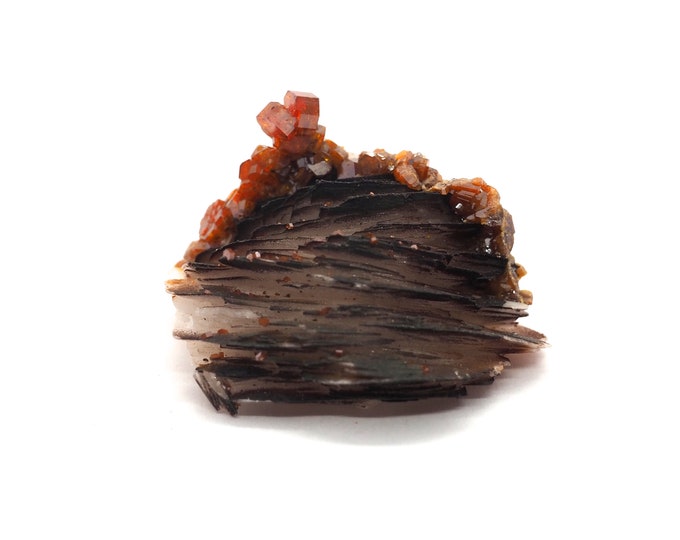 Vanadinite on barite 35mm x 25mm (24 grams)