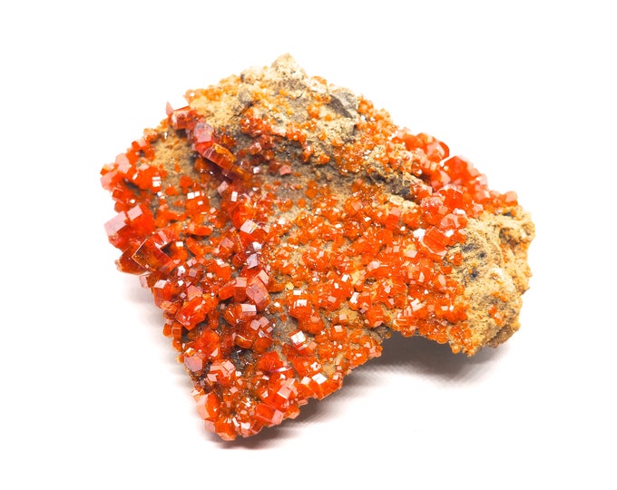 Vanadinite Crystals on matrix 80 mm x 70 mm (114 grams)