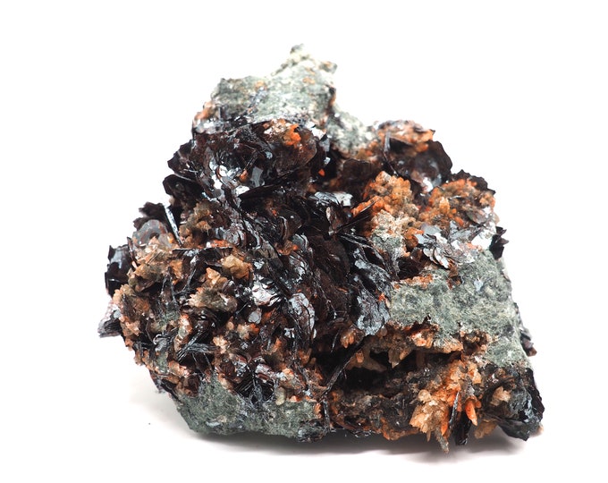 Hematite leaves 90 mm x 85 mm (273 grams)