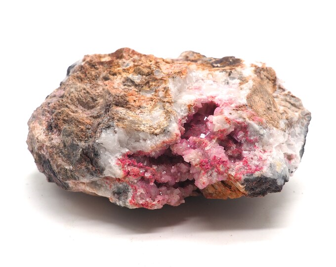 Cobalto calcite 105mm x 75mm (459 grams). Ethically sourced and fair trade mineral.