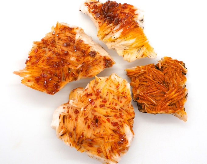 Vanadinite crystals on white barite
