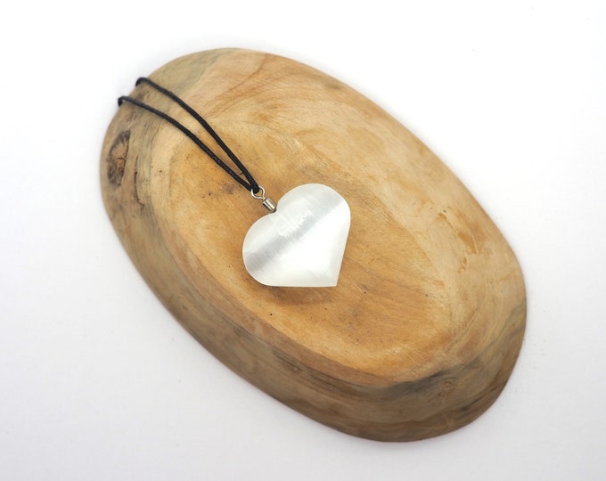 Natural selenite necklace