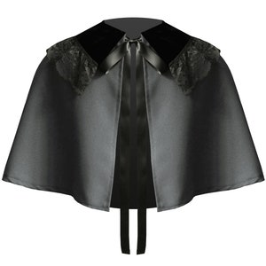 Renaissance Medieval Theater Steampunk Victorian Gothic Collar Capelet Gray