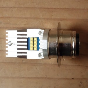 LED 6 Volts 24/48W P36D BPF 3,000 Kelvin socket for old motorcycle or vehicle - minimum consumption - short and long function