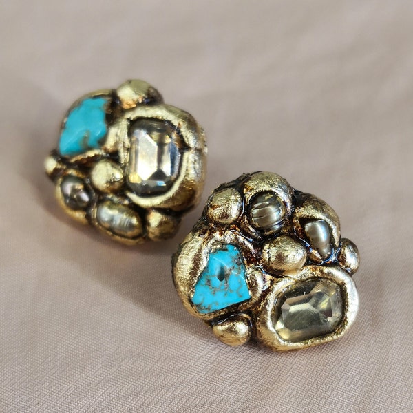 künstlerische Ohrringe mit Türkis Ohrstecker, drei Steine Ohrring, Juwel aus Polymer Clay mit Blattgold laminiert