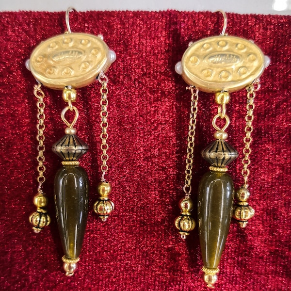 Etruscan style pendant earring with real jade stone in the shape of an amphora, museum jewelry replica, clip-on earrings too