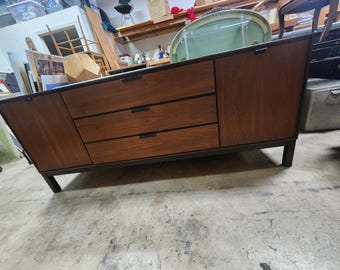 Stanley 9-Drawer Dresser - Can be used as a Buffet