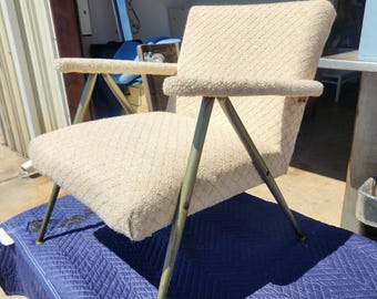 Viko Baumritter Chair with White Upholstery