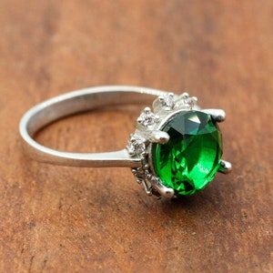 Emerald Ring, Handmade Women's Ring, Turkish Handmade Ring, Authentic Ring, Ottoman Ring, Ladies Ring, 925k Sterling Silver, Gift For Her,