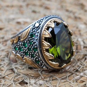 Men&#39;s Handmade Ring, Peridot Men&#39;s Ring, Turkish Handmade Silver Men&#39;s Ring, Ottoman Men&#39;s Ring, Gift for Him, 925k Sterling Silver Ring