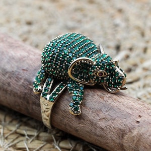 Emerald Elephant Ring, Handmade Women&#39;s Ring, Elephant Ring, Turkish Handmade Ring, Ottoman Women Ring, Ladies Ring, 925k Sterling Silver,
