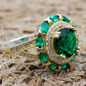 Emerald Ring, Handmade Women's Ring, Turkish Handmade Ring, Authentic Ring, Ottoman Ring, Ladies Ring, 925k Sterling Silver, Gift For Her,