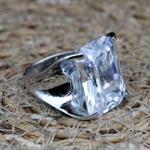 Zircon Ladies Ring, Handmade Women Ring, Turkish Handmade Silver Ladies Ring, Ottoman Ring, Ladies Ring, 925k Sterling Silver, Zircon Ring