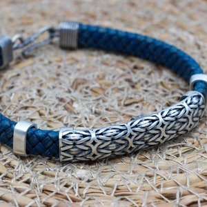 Mens Bracelet, Leather-Silver Mens Bracelet, Silver Mens Bracelet, Mens Gifts, Vintage Leather Bracelet, Gift for Him, 925k Sterling Silver