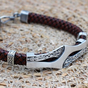 Mens Bracelet, Leather-Silver Mens Bracelet, Silver Mens Bracelet, Mens Gifts, Vintage Leather Bracelet, Gift for Him, 925k Sterling Silver