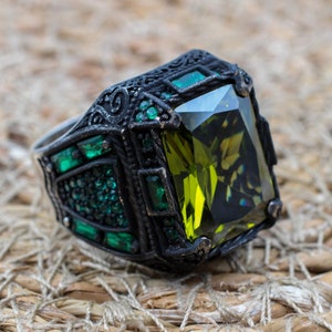 Anillo de hombre hecho a mano, anillo de peridoto para hombre, anillo de plata turco hecho a mano para hombre, anillo otomano para hombre, regalo para él, anillo de plata esterlina de 925 k