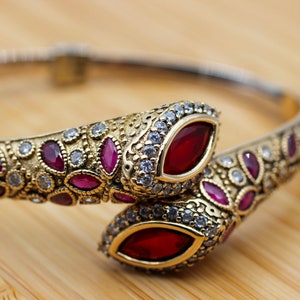 Brazalete de rubí otomano hecho a mano en plata de ley de 925 k