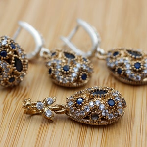 Handgemaakte sieradenset Turkse saffier: 925k sterlingzilver, bronzen accenten
