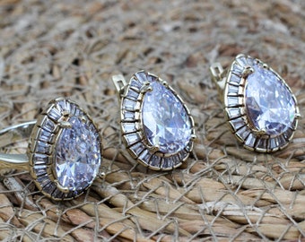 Handmade Turkish Zircon Jewelry Set: 925k Sterling Silver Ring, Earrings & Pendant