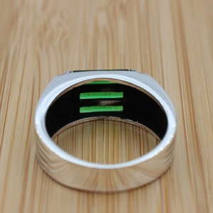 KAR Sterling Silver Men's Ring - Emerald Agate Stone, Coat Of Arms Design (925K Stamped) - View #11