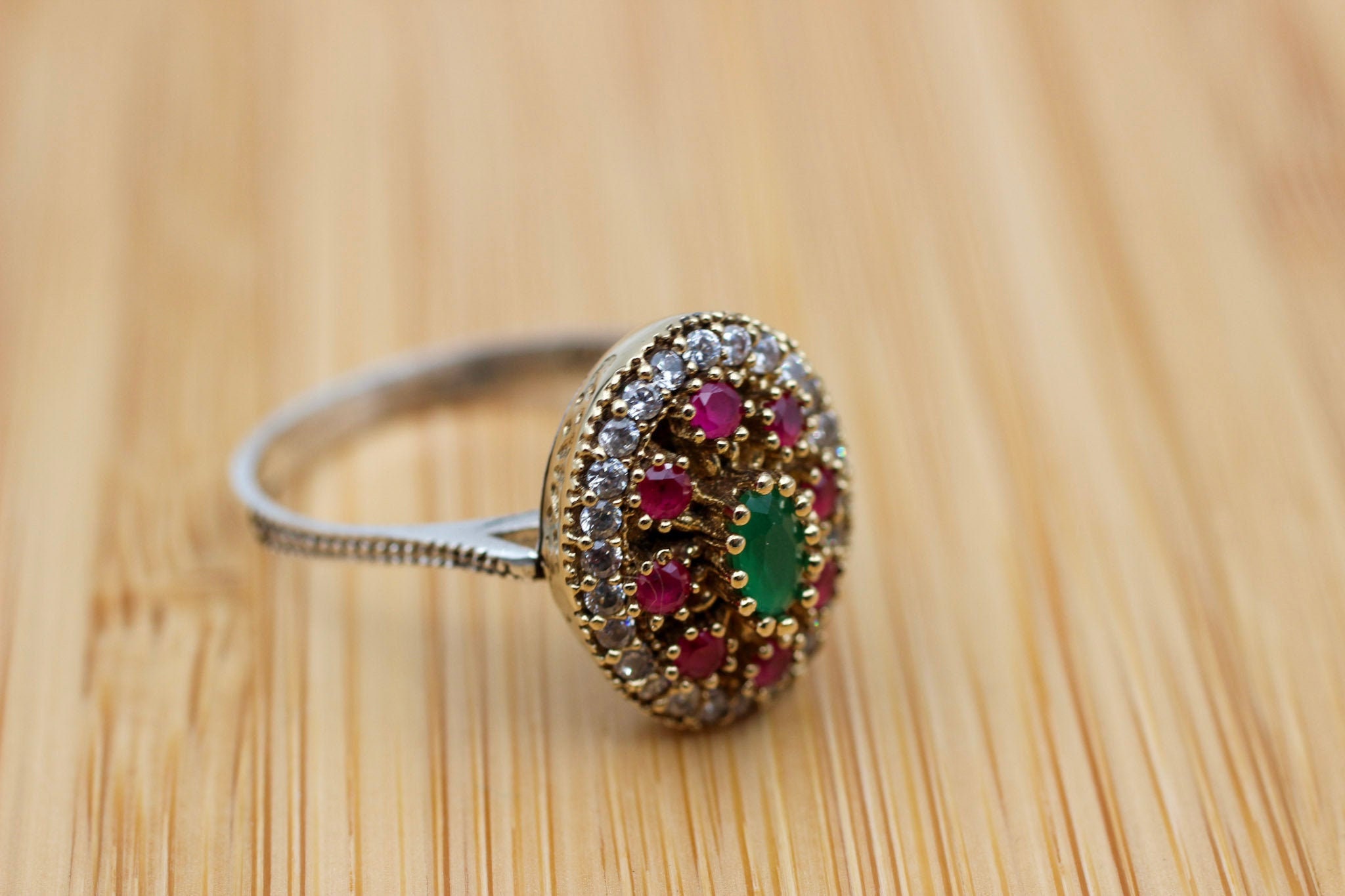 Anello con smeraldo, anello da donna fatto a mano, anello turco fatto a mano, anello autentico, anello ottomano, anello da donna, argento sterling 925k, zircone cubico
