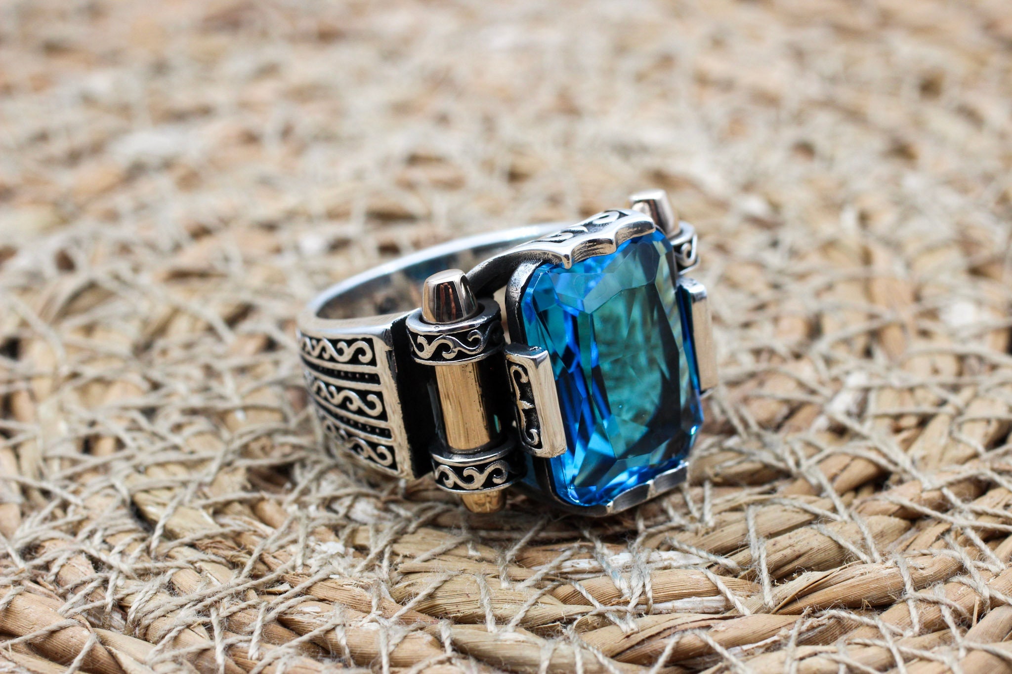 Bague Large Estate En Or Jaune 10 Carats & Aigue-Marine Bleue - Taille 8-17 Hommes - Personnalisable