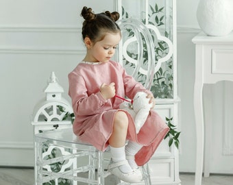 Kids soft linen dress. Long pink girl dress with ruffle. Organic baby clothes with long sleeves. Various colors an size.