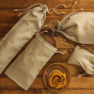Linen bread bag on a drawstring. Rustic (Natural gray) linen storage bag. Various size and colors.