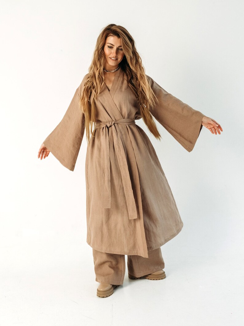 Long linen kimono unisex. Kimono powder color.