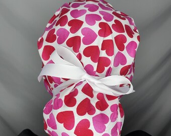 Bouncing Hearts Scrub Cap // with buttons // ponytail scrub cap // long hair scrub hat // scrub cap for women // surgical scrub cap // PPE