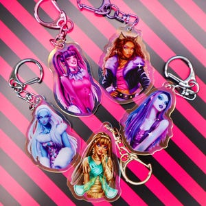 Porte-clés Ghoul Girls | Porte-clés d'émission de télévision nostalgique | Porte-clés irisé