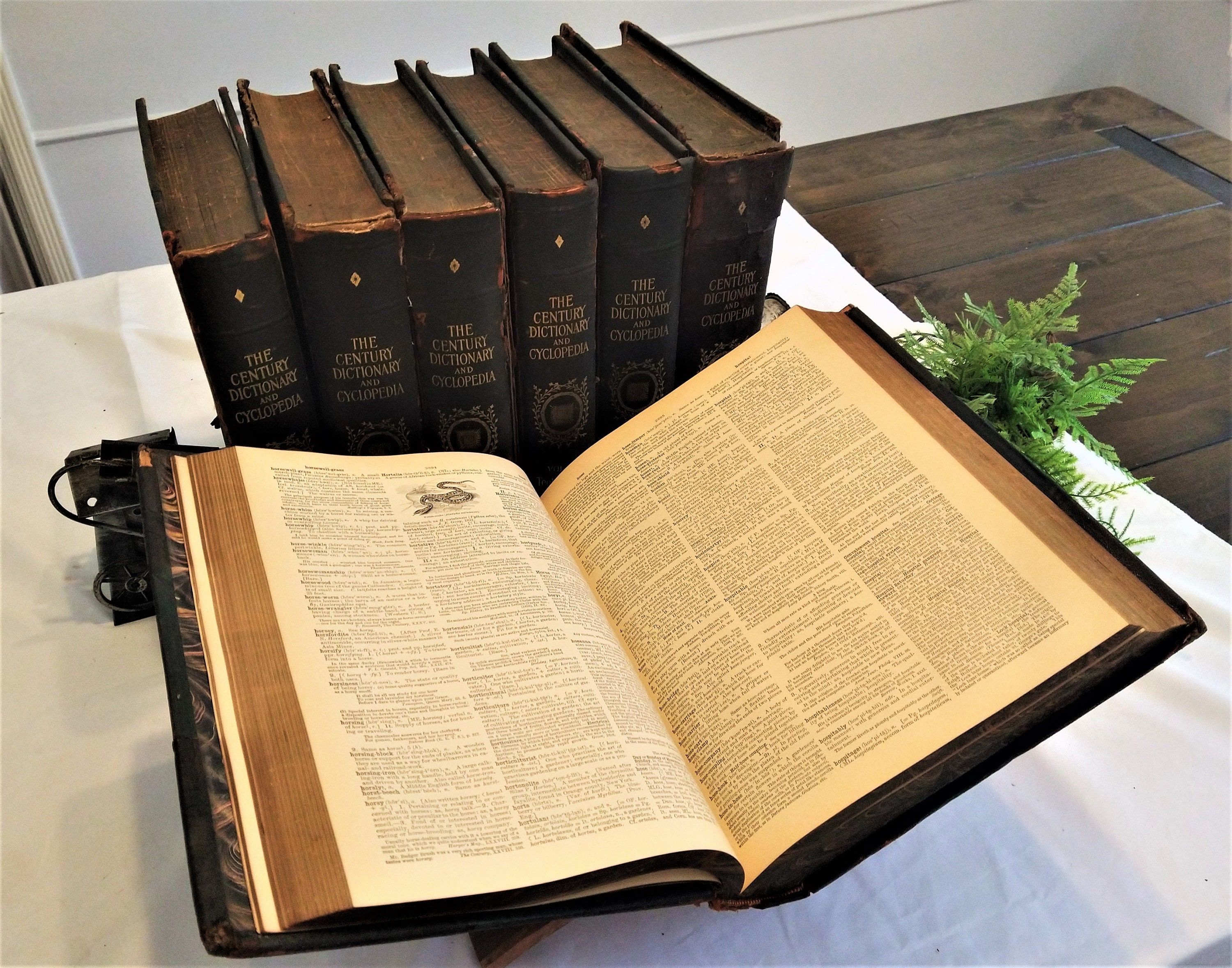 Vintage The Encyclopedia Britannica Twentieth Century Edition Etsy