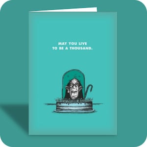 Cartão de aniversário engraçado | VIVA MIL | Sarcasmo | Ilustração | Humor sobre a idade | Cagando e mijando