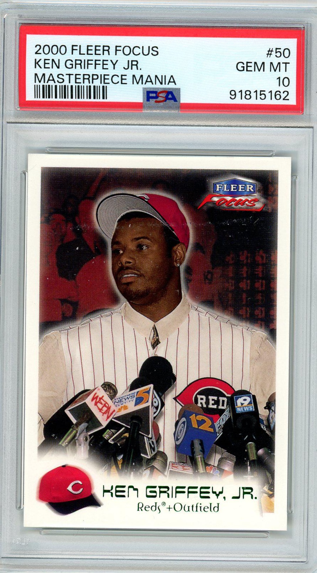2000 Fleer Focus Ken Griffey Jr. Masterpiece Mania Graded Card #50