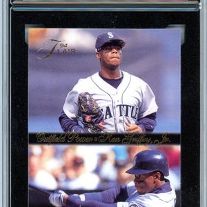 1994 Carte Flair Ken Griffey Jr. Outfield Power Graded, KSA 9.5