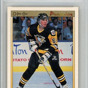 1990 O-Pee-Chee Premium Jaromir Jagr Graded Rookie Card #50 PSA 8